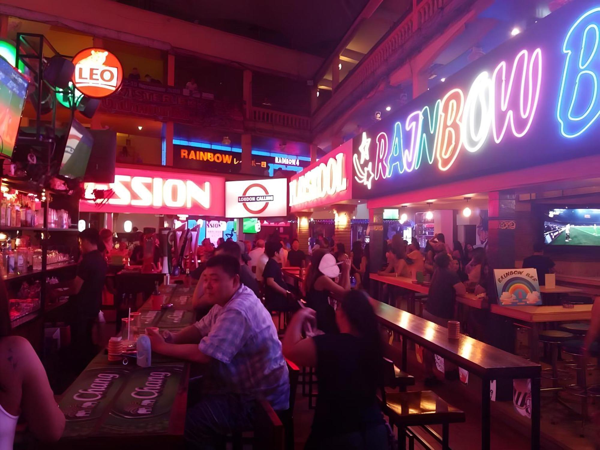 Go Inn Bts Nana V โกอินน์ บีทีเอส นานา 2 Bangkok Ngoại thất bức ảnh